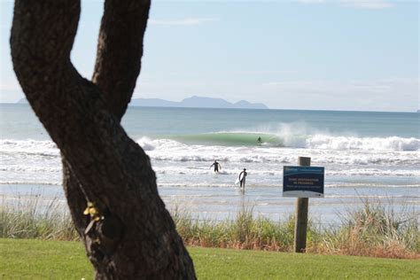 Waipu Cove Surf Forecast And Surf Reports Northland New Zealand