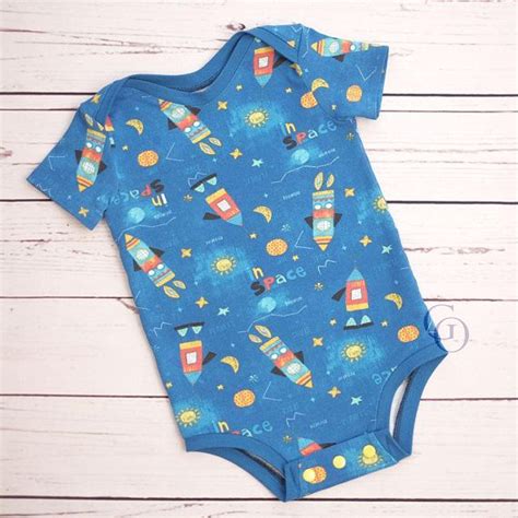 Fast And Easy Baby Onesie Sizes Nb 36 Months Projector A0 Etsy Onesie
