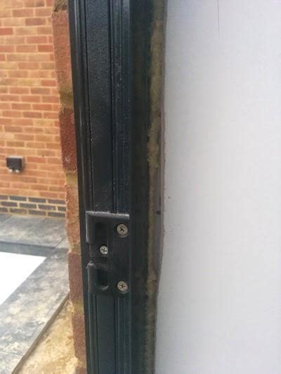How To Finish Off Edge Between Wall And Door Frame Diynot Forums