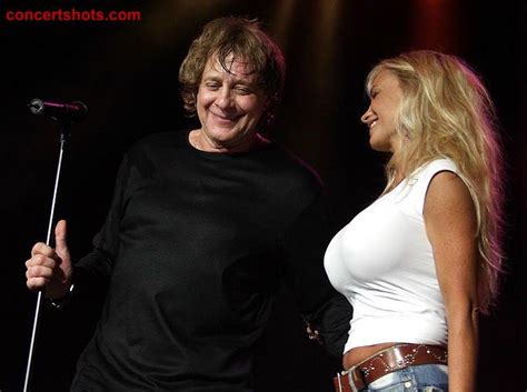 Laurie money was eddie money's wife of 30 years. EDDIE MONEY LOVERBOY SURVIVOR 91502