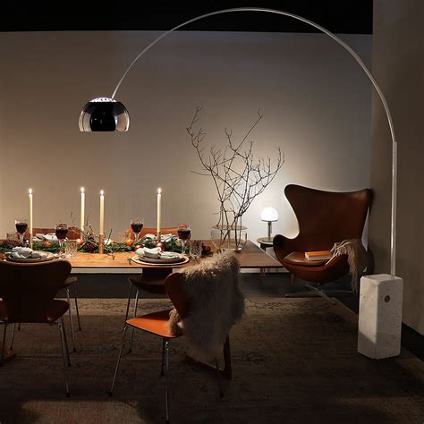 The Arco Lamp Can Bring Out The Smallest And Most Amazing Details Of