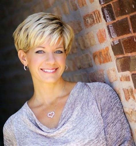 33 Beautiful Hairstyles Ideas For Women Over 50 Very Short Haircuts