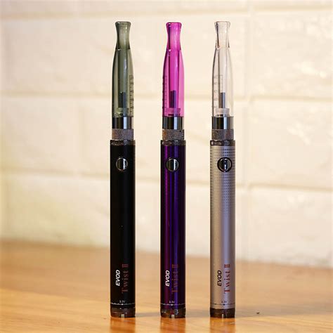 You can easily adjust the voltages by. $6.99 EVOD TWIST 1600mah Variable Voltage Vape Pen Battery