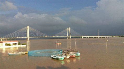 Naini Bridge In Allahabad One Of Most Beautiful Bridges In India