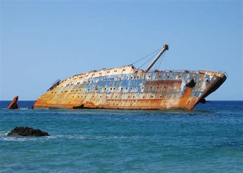 Ship Wrecked Canary Islands Shipwreck Sea Blue Free Image Peakpx