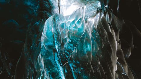 Download Wallpaper 2560x1440 Glacier Ice Cave Structure Widescreen