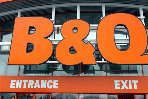 Bandq Reopens All 288 Uk Stores