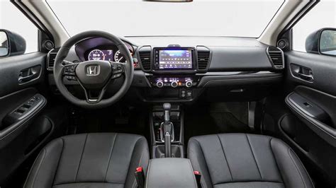 Primeiras Impressões Honda City Hatch Touring 2023 Surpreendente