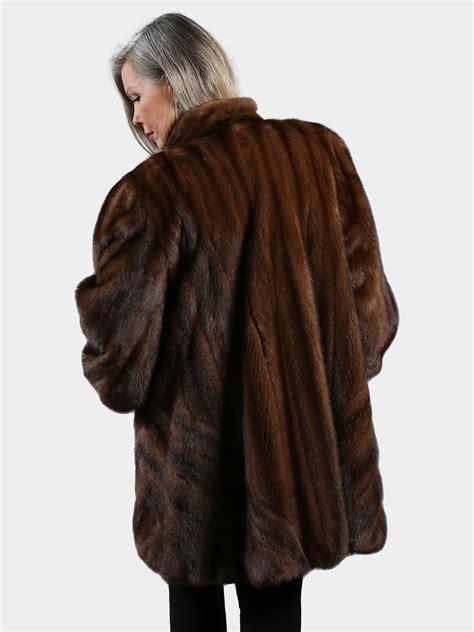 Plus Size Demi Buff Female Mink Fur Stroller Estate Furs