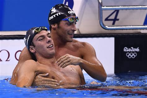 15 hours ago · 800 stile liberi: Olimpiadi di Rio 2016: la gara e l'abbraccio fra Gregorio ...
