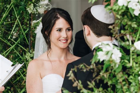 What To Expect At A Jewish Wedding