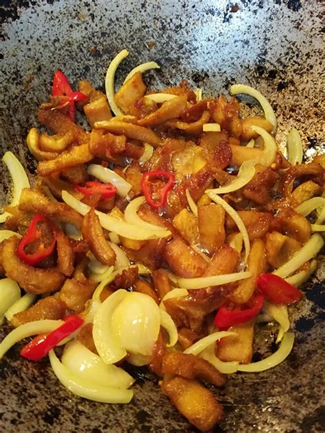 Mematikan ikan dan menghilangkan sisik. Cara Masak Perut Lembu Goreng - Hans Cooking Recipes