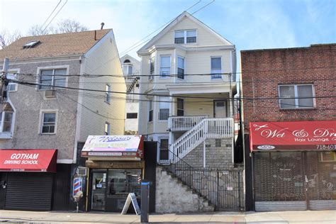 5808 Mosholu Ave, Bronx, NY, 10471 - Storefront Retail/Residential