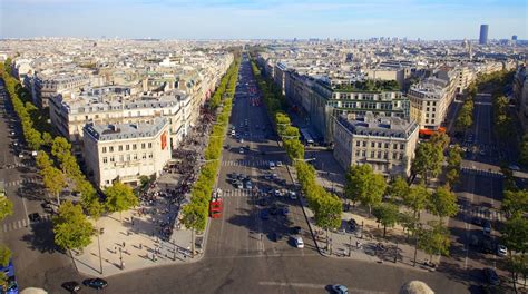 Champs Élysées à Paris Expedia