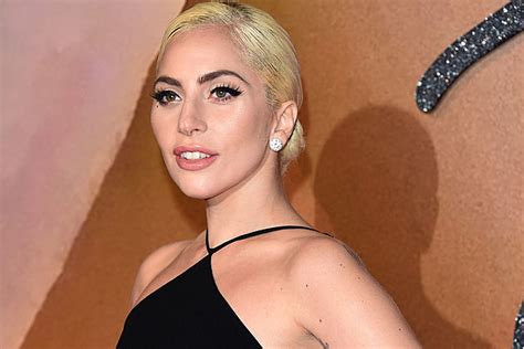 Lady Gaga Will Be Suspended From Stadium Roof For Super Bowl Performance