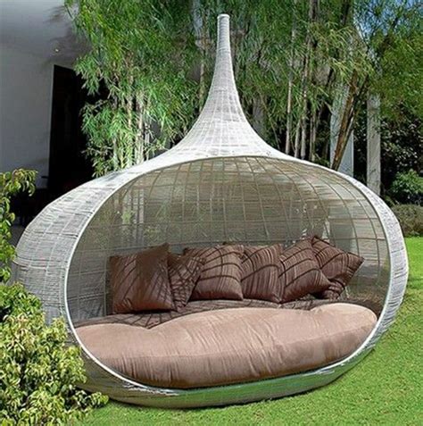 Click on the link in my bio for more outdoor entertaining menu ideas! 30 wunderschöne Vorschläge für Outdoor Rattanmöbel!