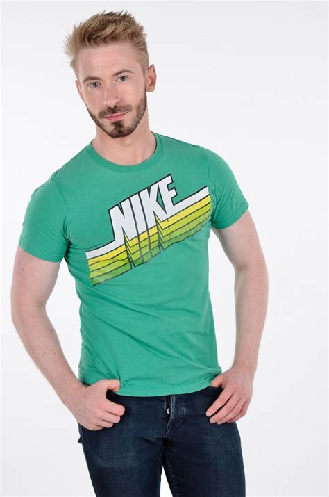 Besides good quality brands, you'll also find plenty of discounts when you shop for nike shirt during big sales. Vintage Nike T Shirt | Size XS - From Brick Vintage