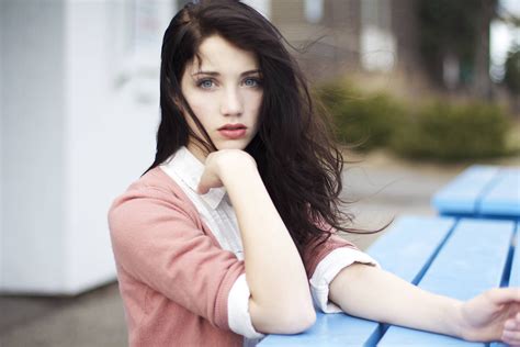 Emily Rudd Brunette Model Blue Eyes Women Face Hd Wallpaper Rare Gallery