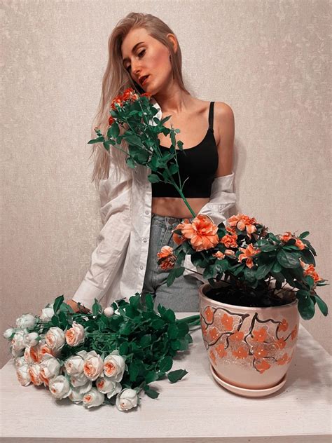 Pin By Алеся Булычева On Быстрое сохранение Wreaths Hoop Wreath Decor