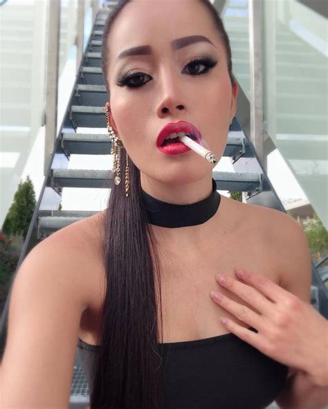 Bakkapoi Photo Girl Smoking Smoking Ladies Beauty Girl