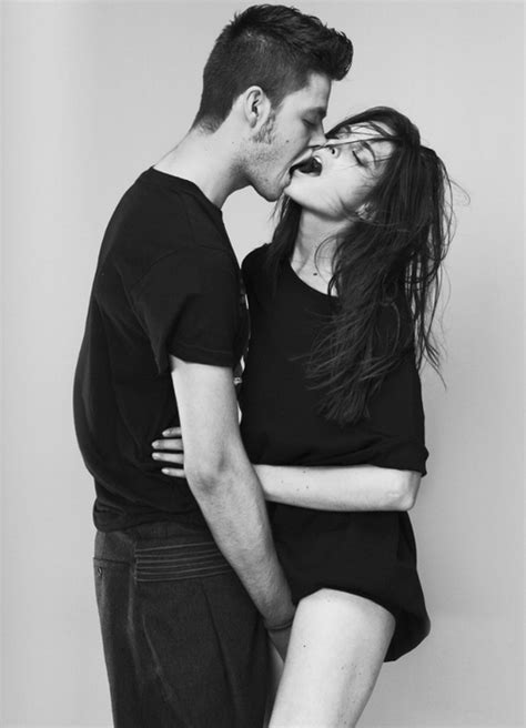 Love Couple Black And White Sexy Couples Feellng •