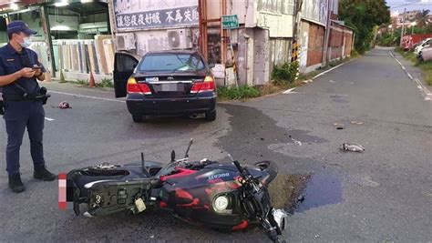 高雄驚傳死亡車禍！左轉不留意撞上百萬杜卡迪重機 騎士身傷重不治 社會 三立新聞網 Setncom