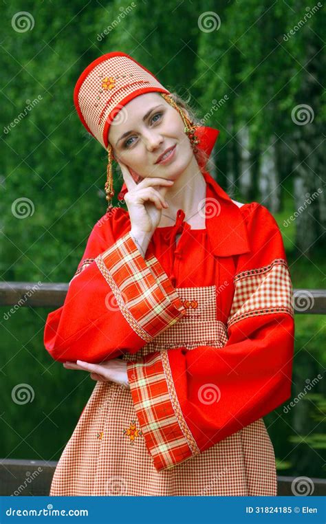 Beautiful Woman In Russian Folk Suit Stock Image Image Of Outdoor Green 31824185