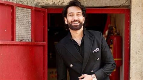 Nakuul Mehta Recreates Ranveer Singh S Nude Photoshoot By Morphing His Face On The Bollywood