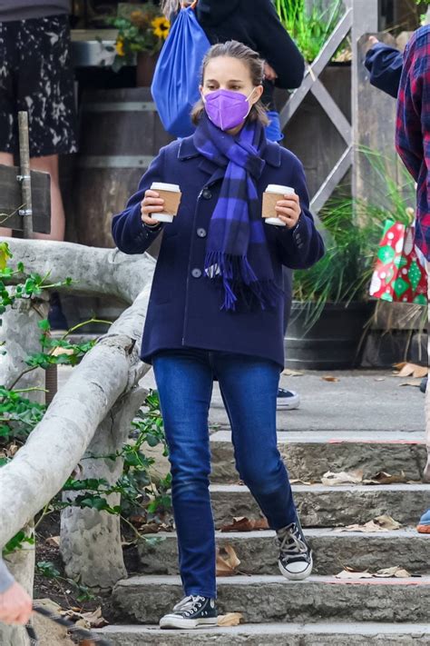 Natalie Portman Grabs A Couple Of Coffee While Out On A Stroll With
