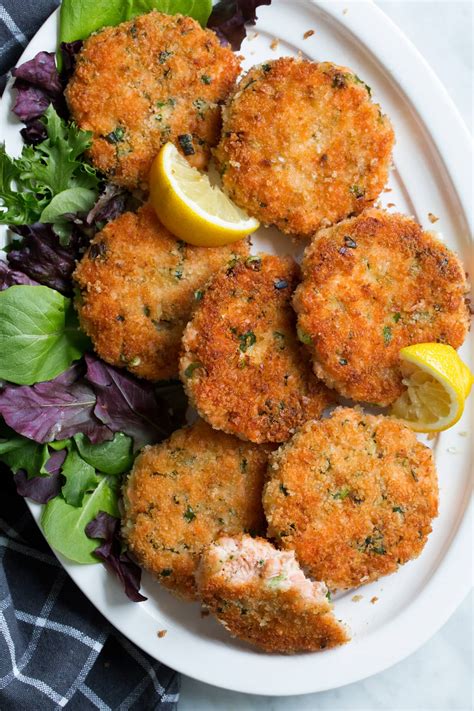 Salmon patties) are a great example of how quick and easy it can be to get stir together a creamy sauce for your salmon cakes: How Long To Cook Salmon Patties On Stove Top | Astar Tutorial