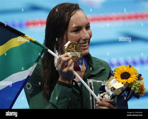 Tokyo Japan 29th July 2021 South Africa S Tatjana Schoenmaker Shows Off Her Gold Medal After