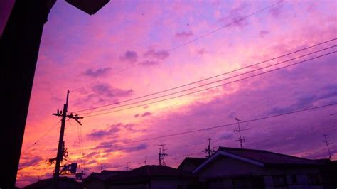 People In Japan Were Admiring The Incredibly Purple Sky But Its A