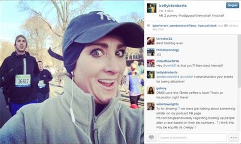 Mulher Corre Maratona Tirando Selfies Com Homens Bonitos Fotos R7