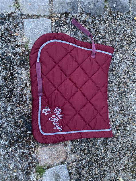 Check spelling or type a new query. Tapis Equitheme Bordeaux | ChevalAnnonce.com