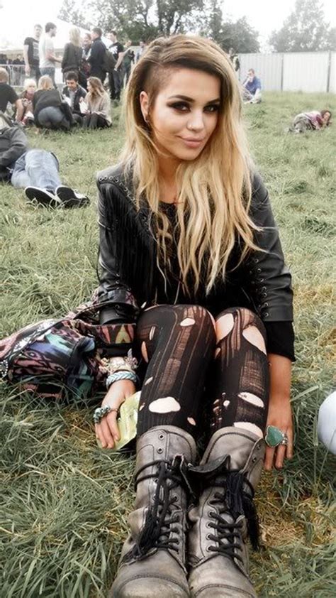 50 Cool Looking Grunge Style Outfits For Girls
