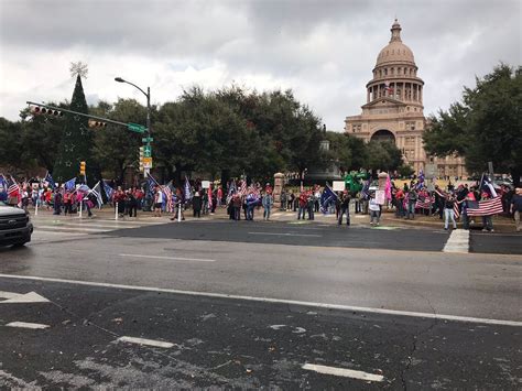 Texas Capitol Closed After Pro Trump Protestors Storm Us Capitol