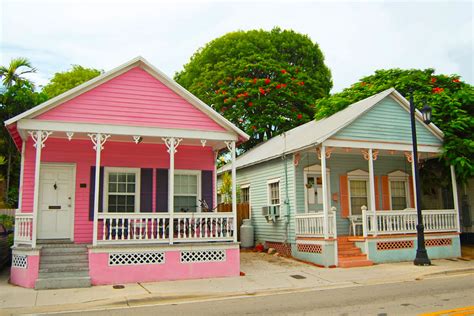 Search for houses and flats to buy throughout the uk. The 6 Types of Homes You Will Find When You Move to Miami ...