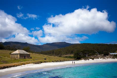 Not many know of this island and it is a perfect island for you should you want a more quiet or private visit. Take a moment, and just relax - East Coast Tasmania