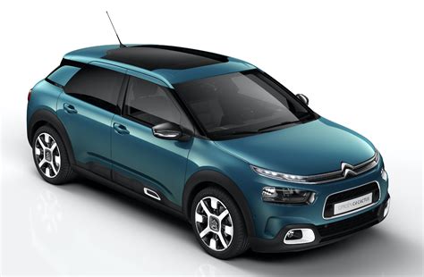 »тапицерия плат silica grey, »седалки advanced comfort оборудван с окачване progressive hydraulic cushions™ и седалки advanced comfort seats, новият c4 cactus се превръща в ултра комфортен хечбек, който ще разтърси пазара в началото на 2018 г. Citroen C4 Cactus : le nouveau cool, c'est le confort