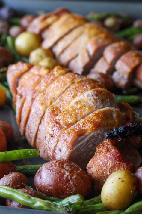 It's made with potatoes and the most delicious gravy. Sheet Pan Pork Tenderloin with Baby Potatoes + Green Beans ...