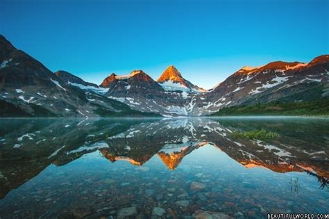 Mount Assiniboine Facts And Information Beautiful World Travel Guide
