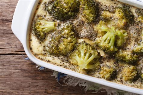 Cheesy Chicken And Broccoli Stuffed Spaghetti Squash — Uncle Deans