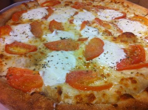 Biagio's Pizza | Pizza, Pepperoni pizza, Food