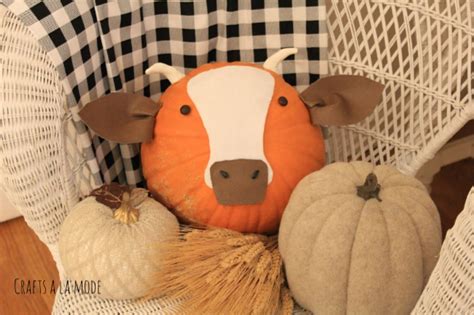 Diy Fun Farm Animal Pumpkin Cow Easy Fun Crafts A La Mode