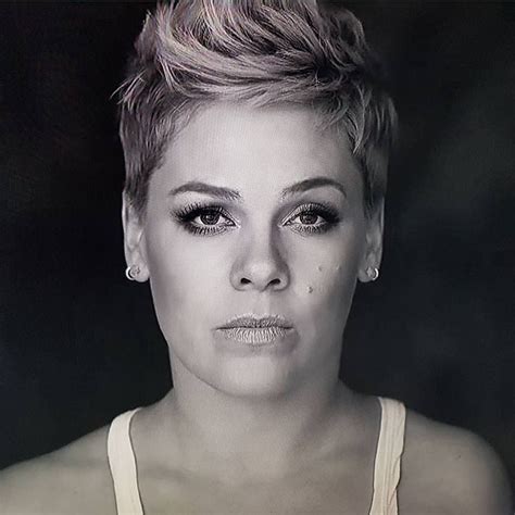 27 Singer Pink Hairstyles 2021 Hairstyle Catalog