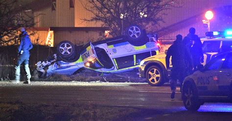 Polis död efter huliganslagsmål i europa league. Polis död i olycka - bilen voltade under utryckning: "Stor ...