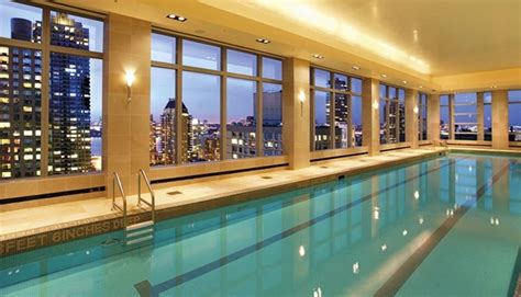 Manhattan New York Luxury Penthouse With A Pool 有游泳池的頂樓房 Nyc