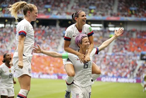 United States Wrap Up Another Womens World Cup Fourfourtwo