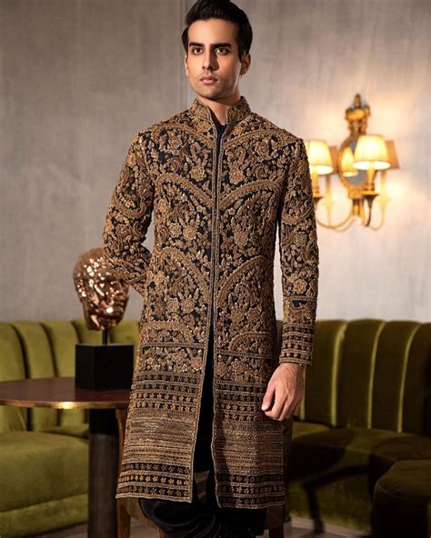 Top 15 Fashionable Bengali Groom Dress Ideas For Reception Ceremony Atelier Yuwaciaojp