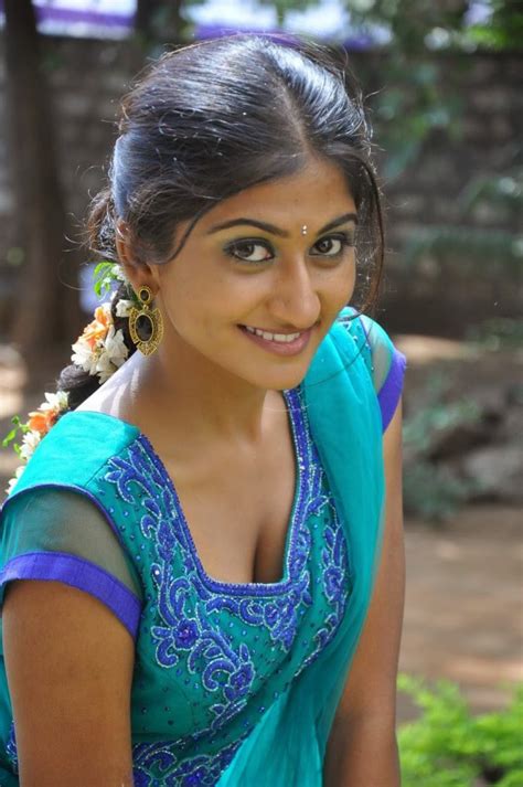 Actress Akshaya Sexy Cleavage Photos